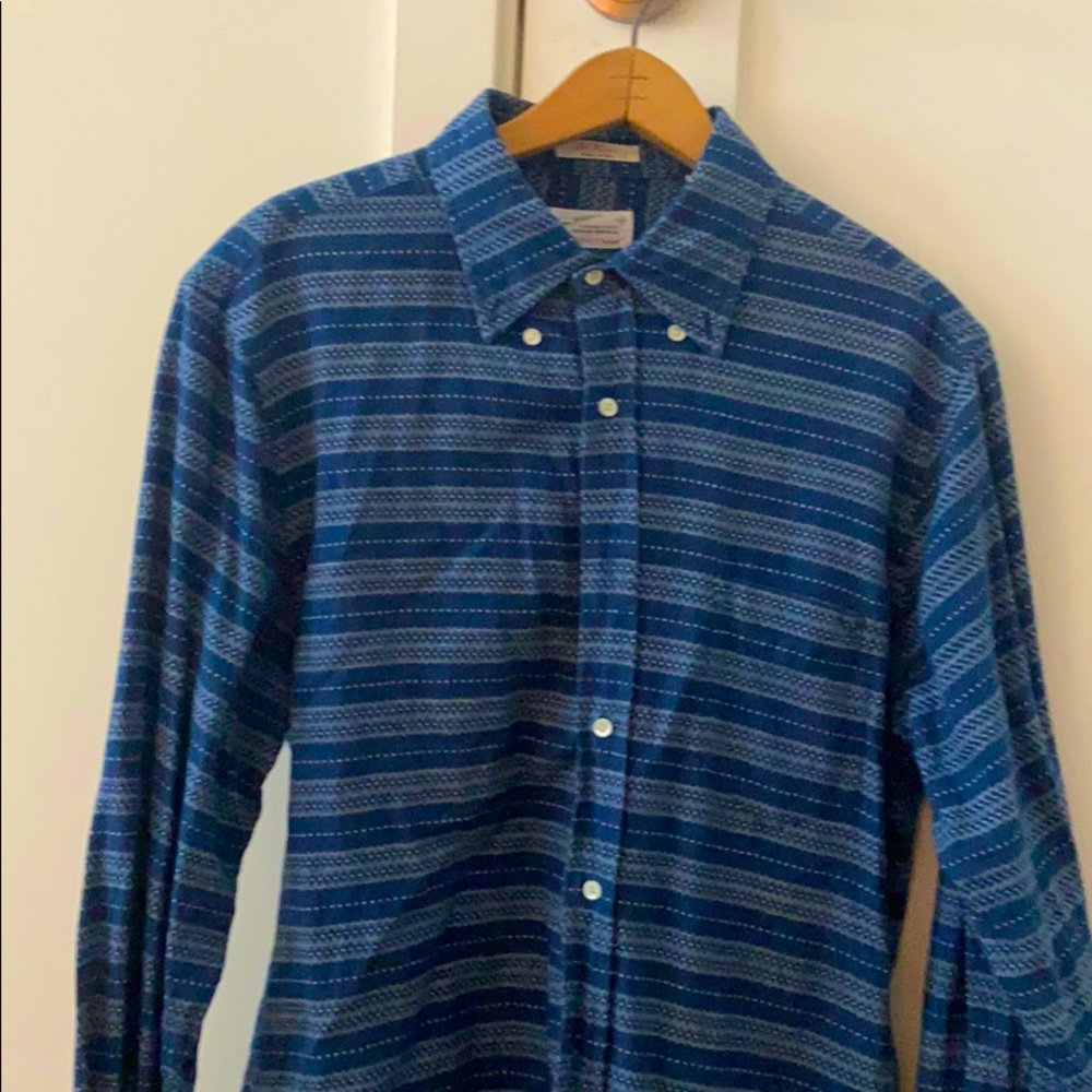 Casual men’s button down